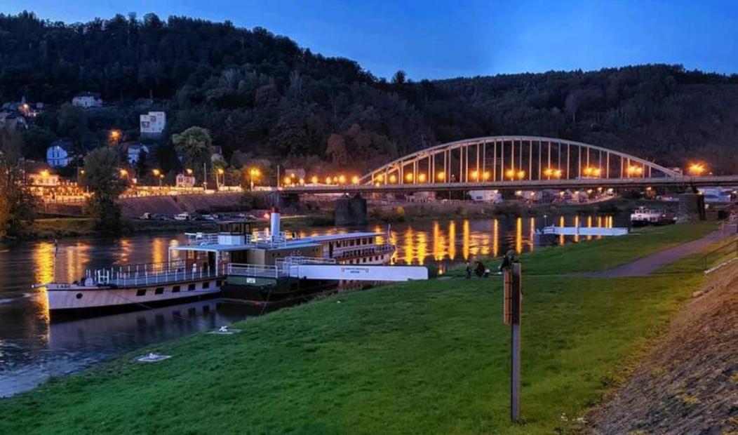 U Bocmana S Vyhledem Na Zamek A Labe Apartment Decin Exterior foto