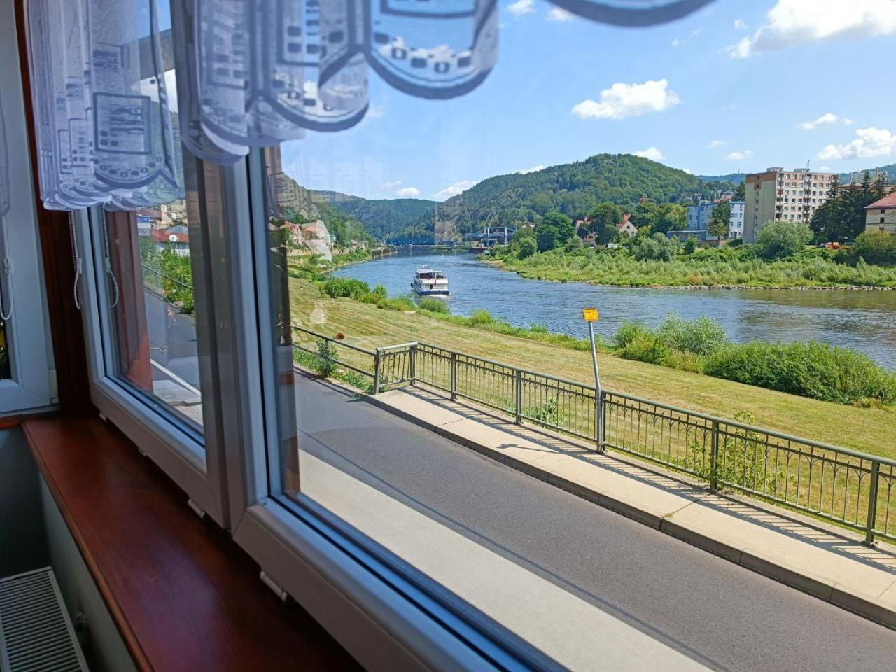 U Bocmana S Vyhledem Na Zamek A Labe Apartment Decin Exterior foto